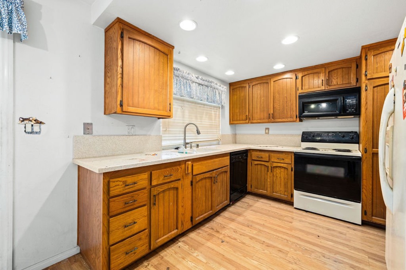 Kimball Ave kitchen before renovation